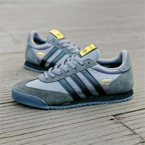 sepatu adidas perempuan|harga sepatu adidas termahal.